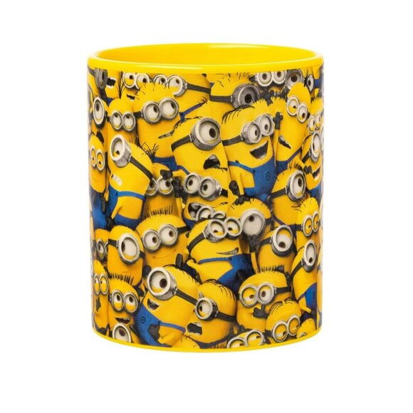 Universal's Despicable Me Cluttered Minions 14oz Ceramic Coffe Mug - Picture 2 of 11